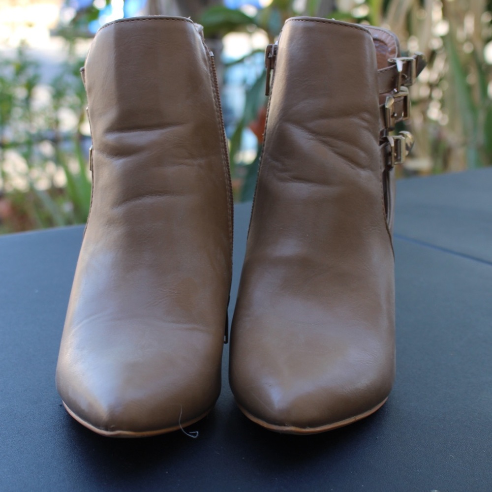 Brown Heels Size 8